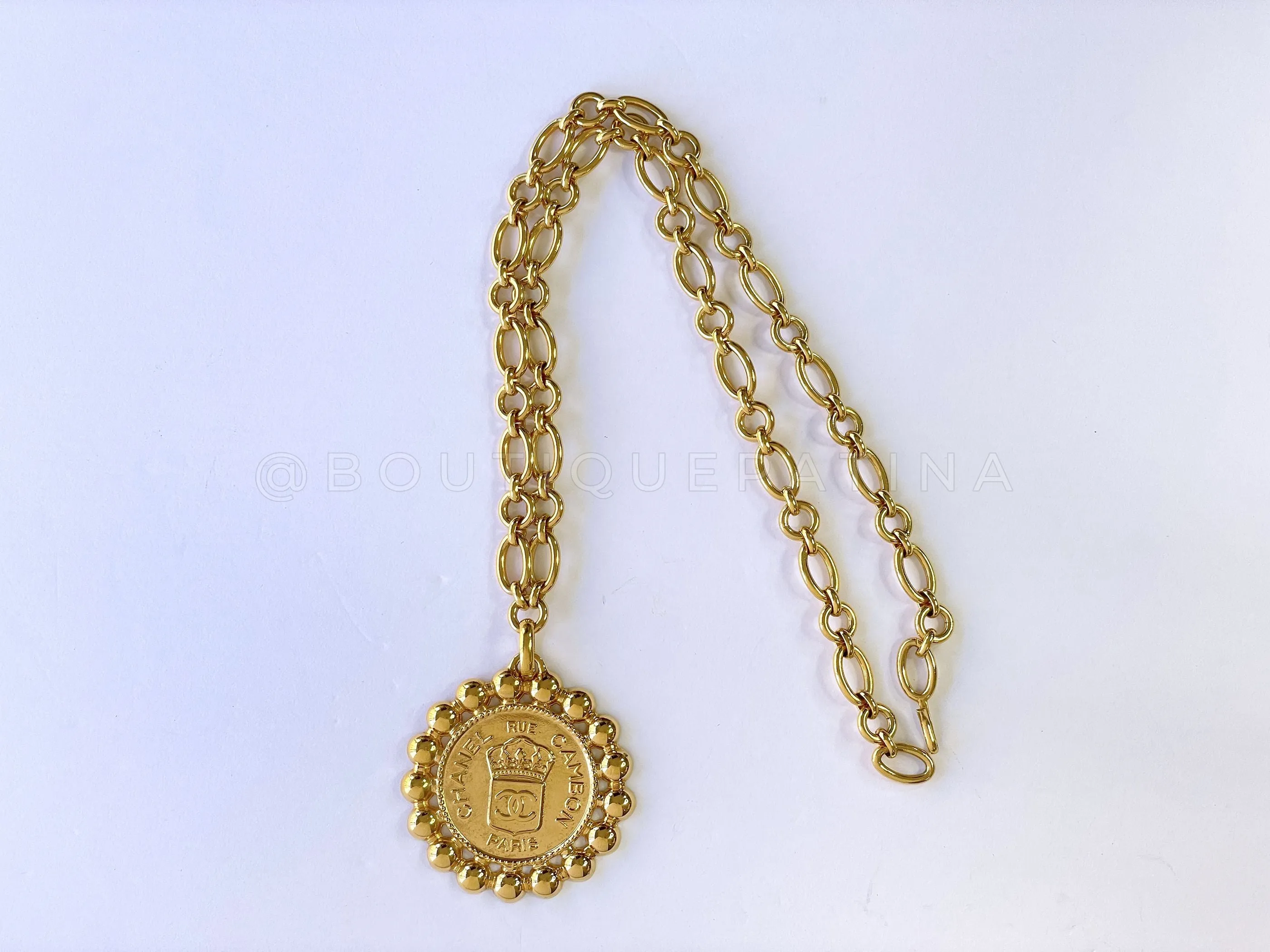 Chanel 1980s Vintage Heraldic Large Medallion Pendant Necklace