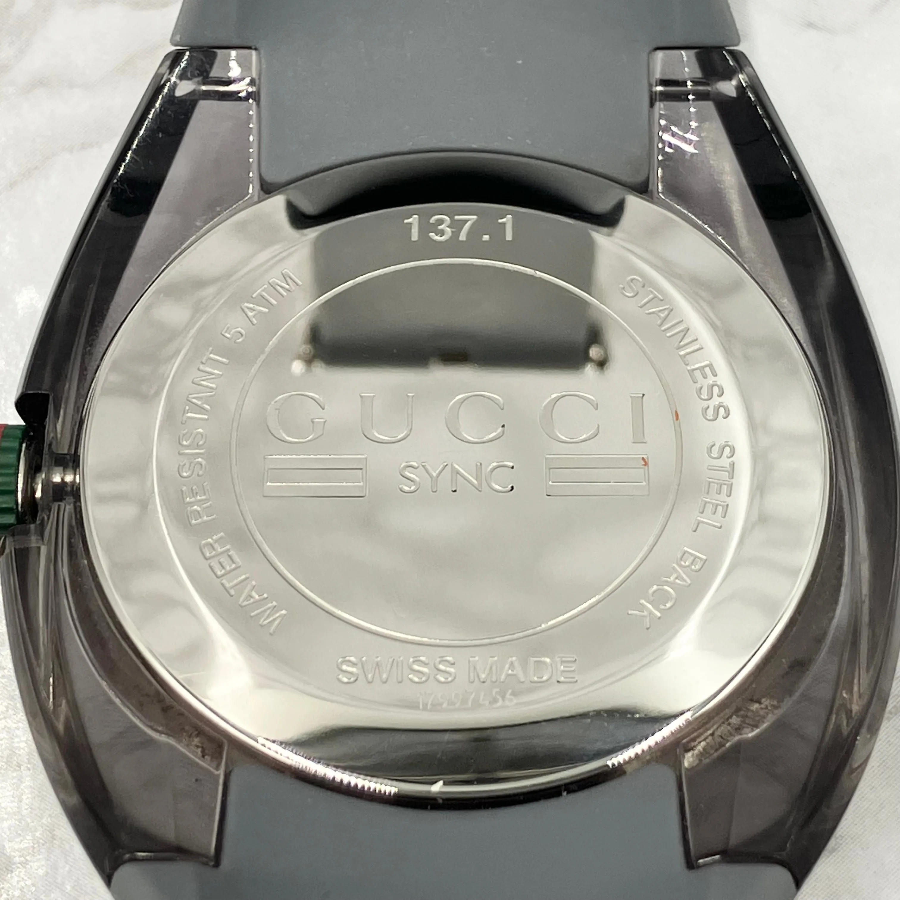 GUCCI Sink Wristwatch