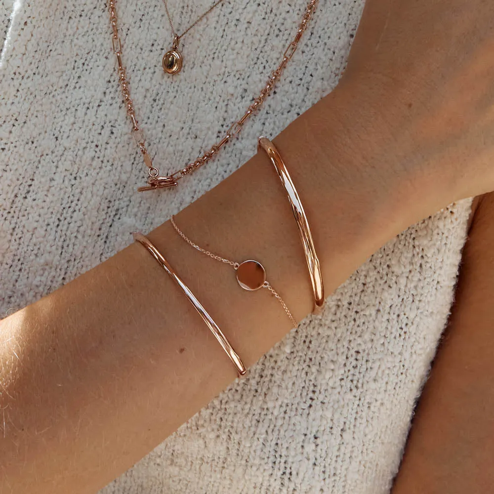 Mini Engravable Circle Bracelet in Rose Gold